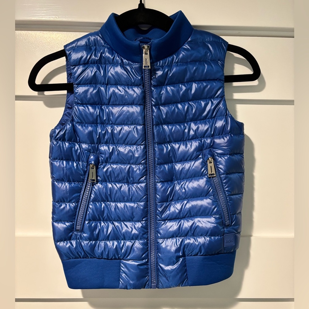 add Boys Blue Down Vest. Super cozy. Boys size 3Y
